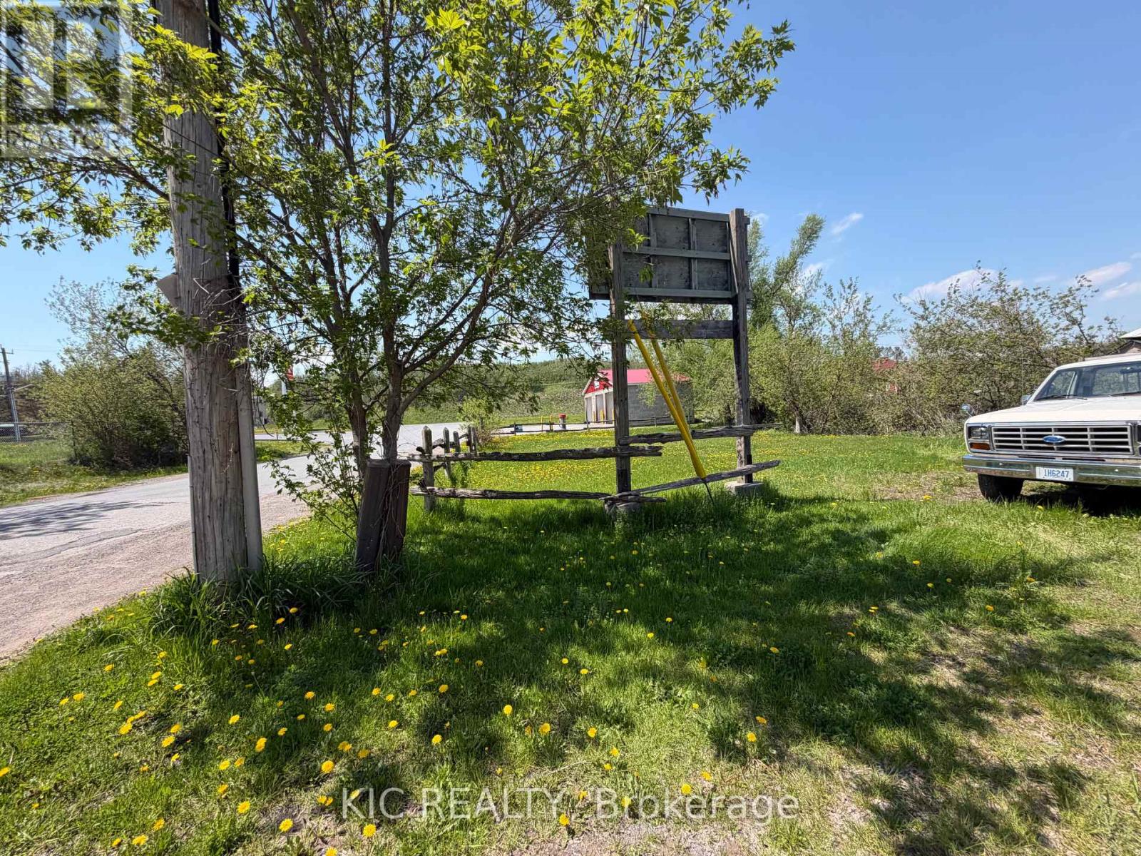 16 Cedar Street Property Photo 16