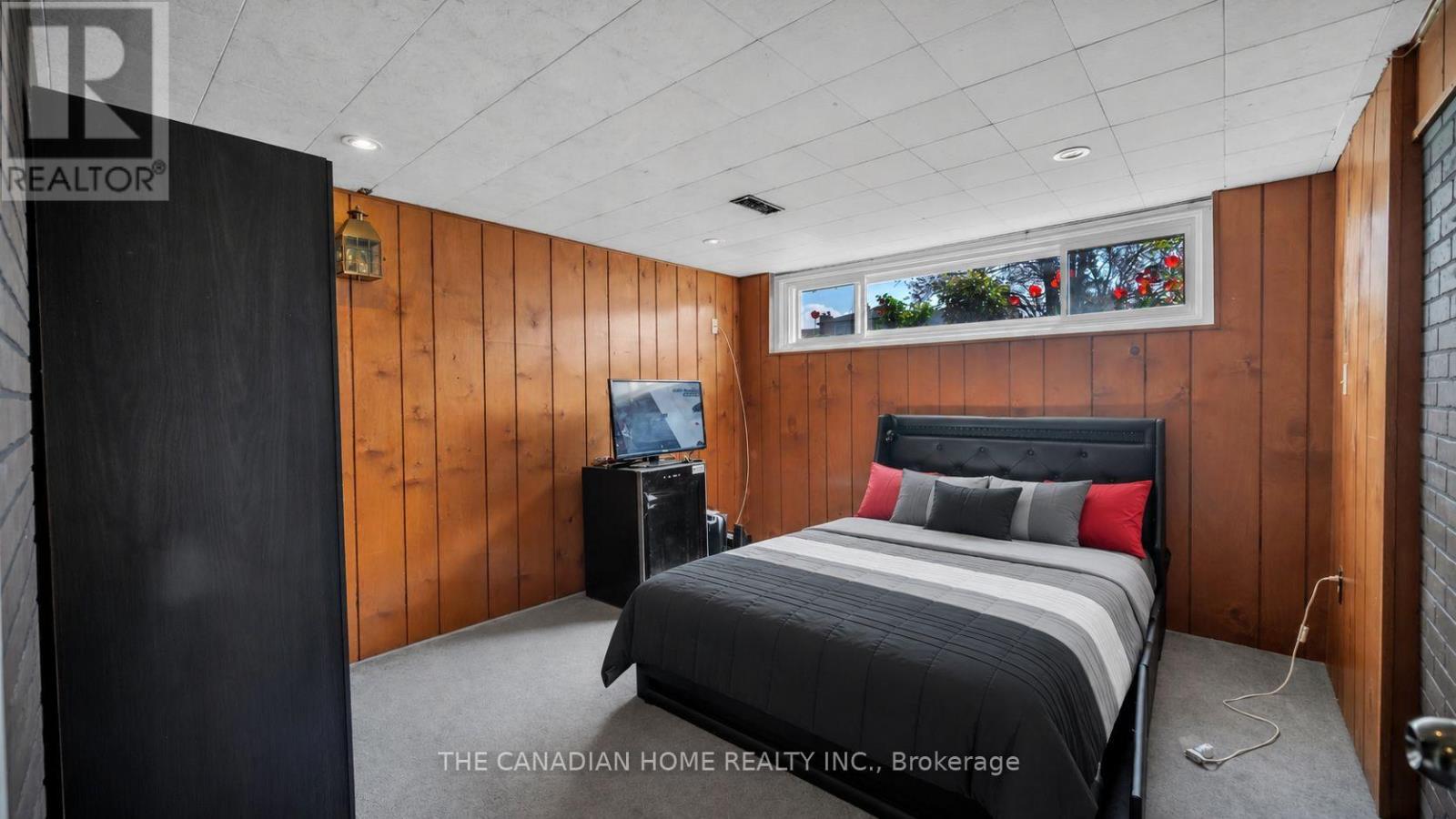 196 Tuxedo Avenue Property Photo 16
