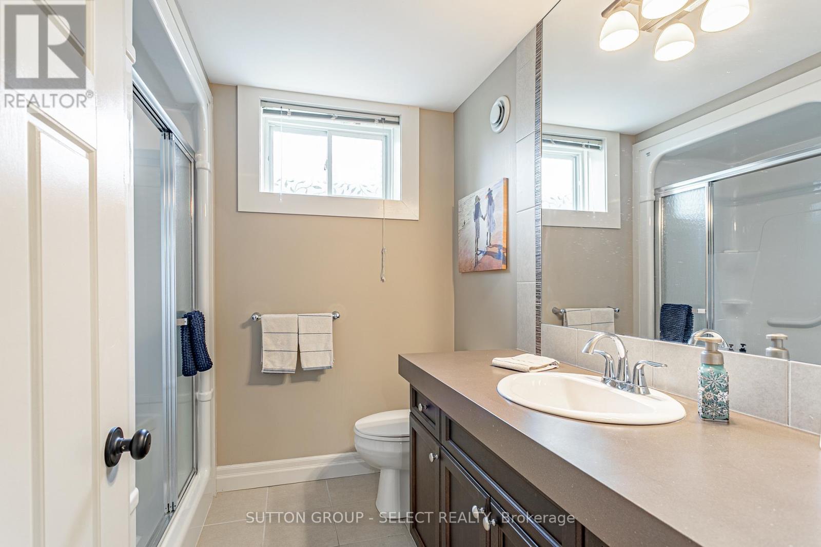 4 Hayter Drive Property Photo 32