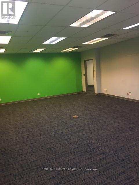 1900 Fisher Drive Property Photo 28