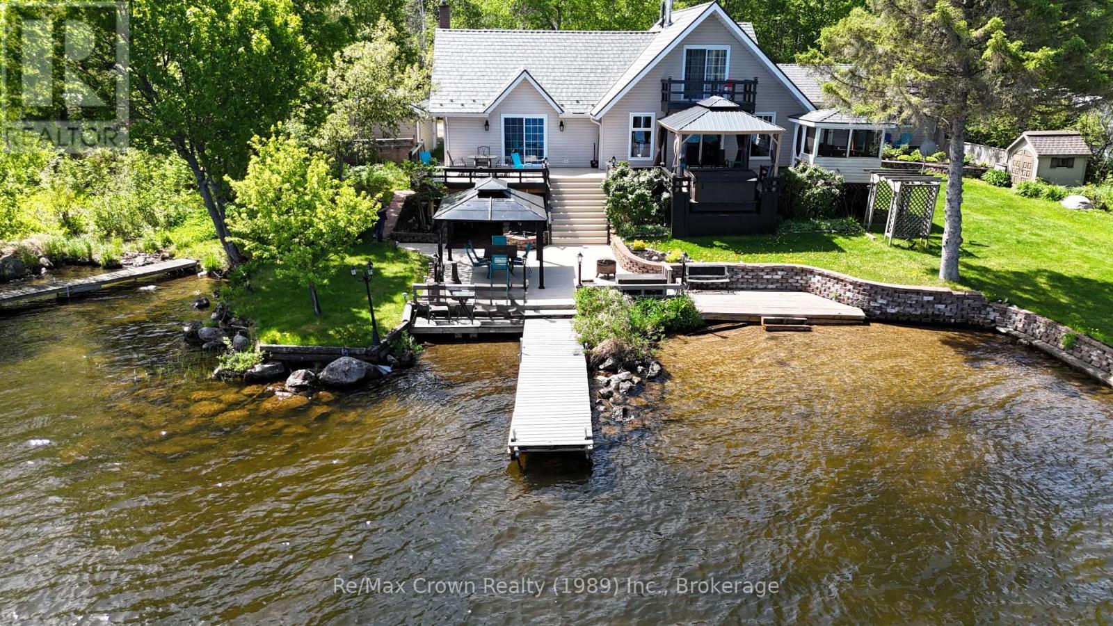38 Turgeon Lane Property Photo 1