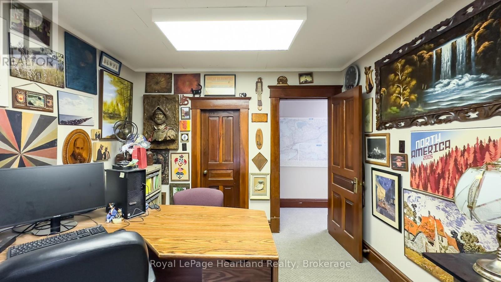 401 Queen Street Property Photo 14