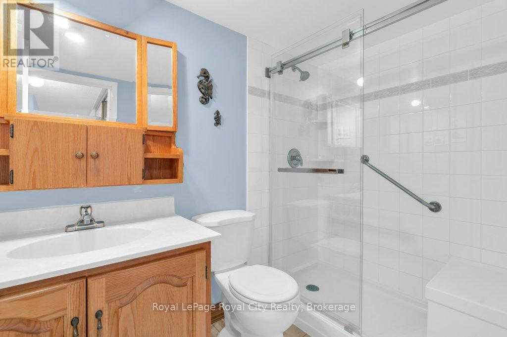 614 - 19 Woodlawn Road E Property Photo 21