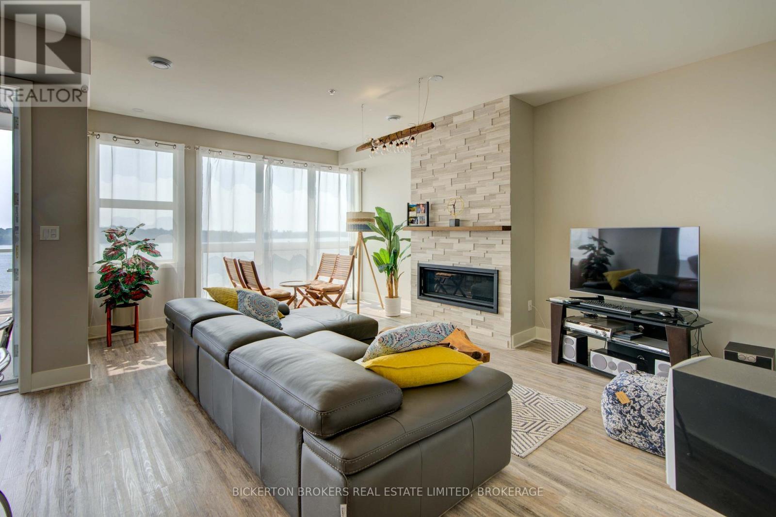 406 - 130 Water Street Property Photo 20