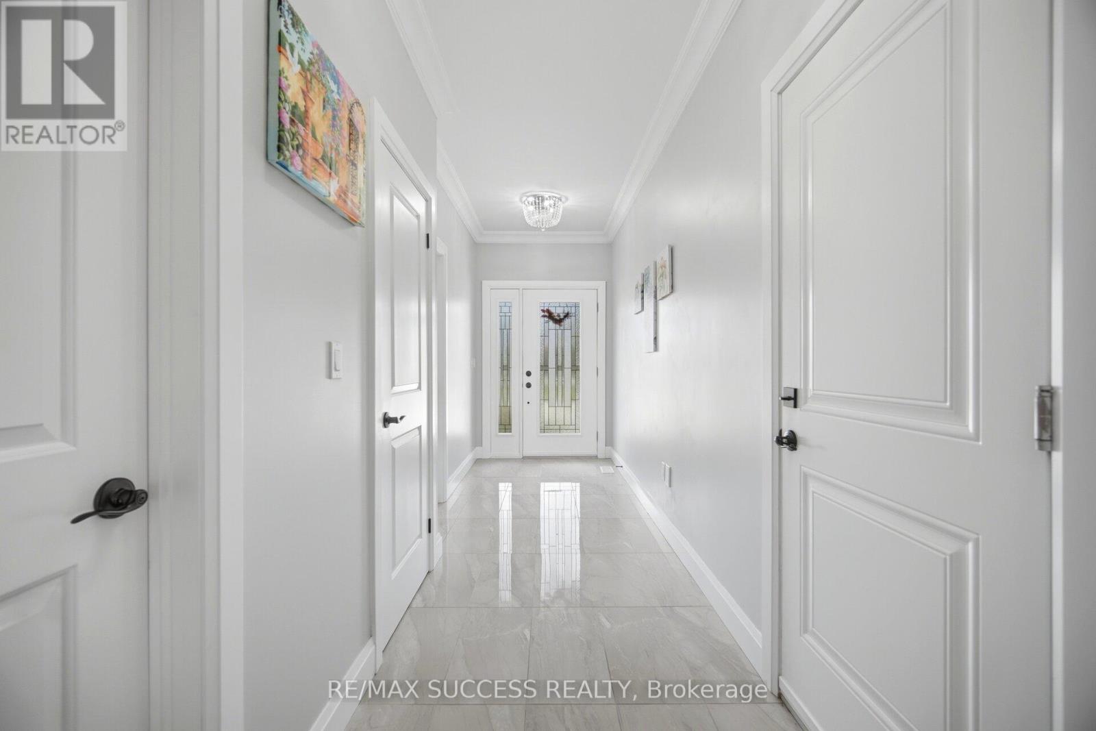 128 St. Michael's Street Property Photo 8
