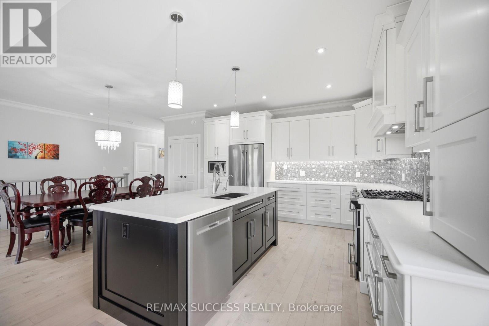 128 St. Michael's Street Property Photo 11