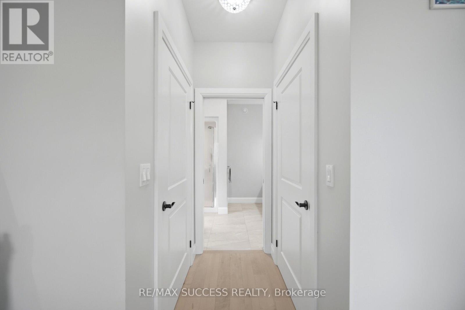 128 St. Michael's Street Property Photo 28