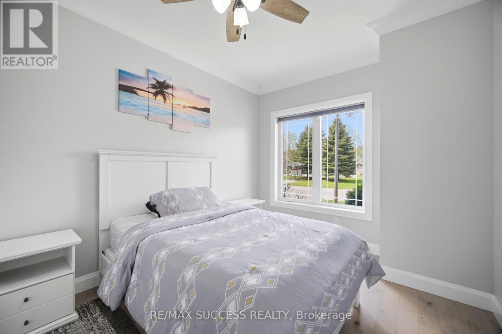 128 St. Michael's Street Property Photo 31