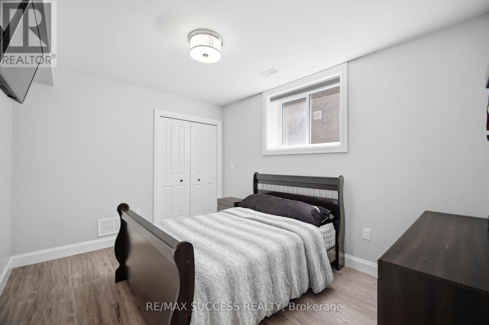 128 St. Michael's Street Property Photo 35