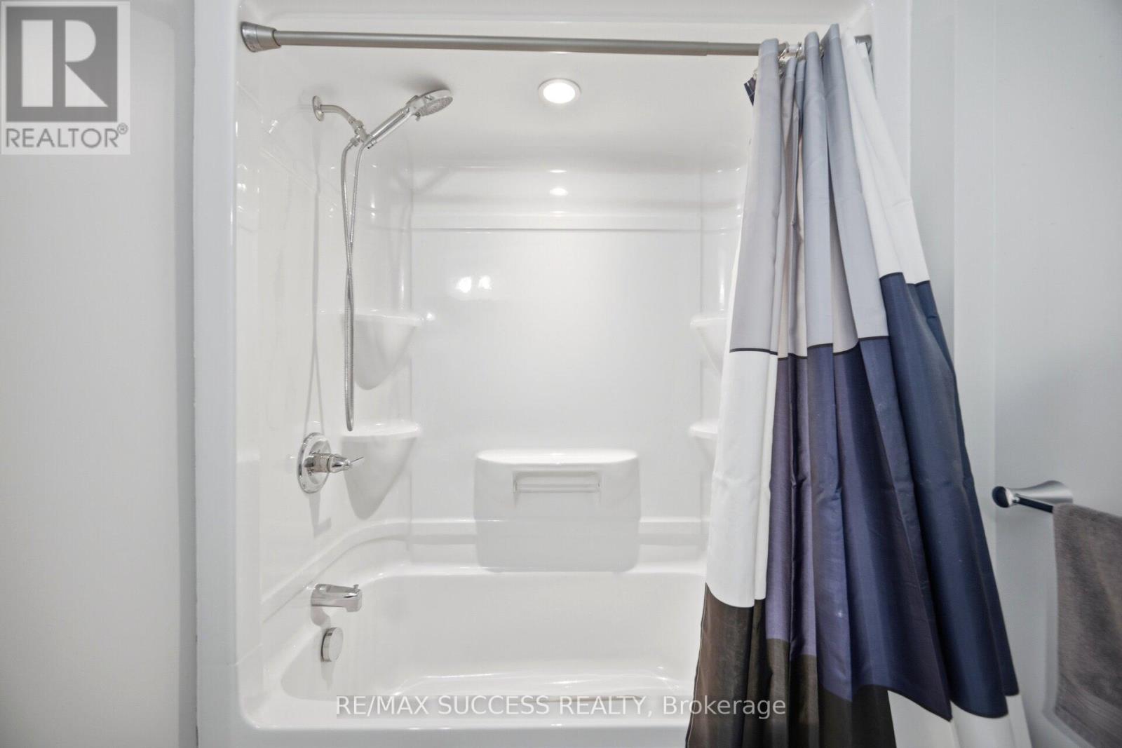 128 St. Michael's Street Property Photo 40