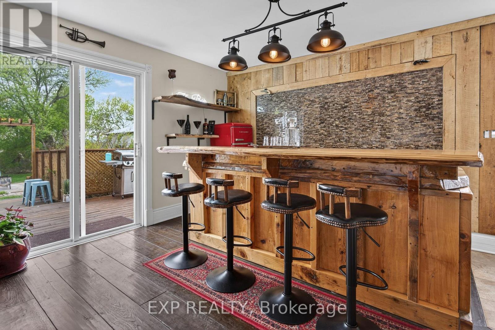 6208 Malakoff Road Property Photo 15