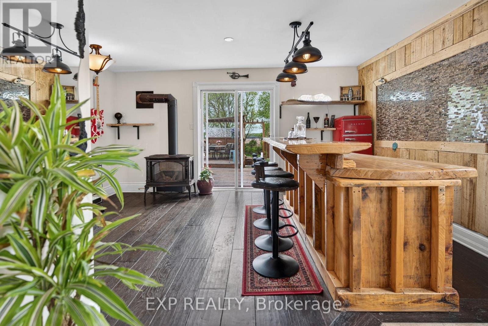 6208 Malakoff Road Property Photo 16