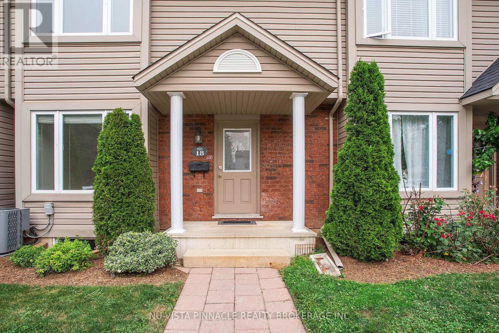 18 - 780 Fanshawe Park Road E Property Photo 3