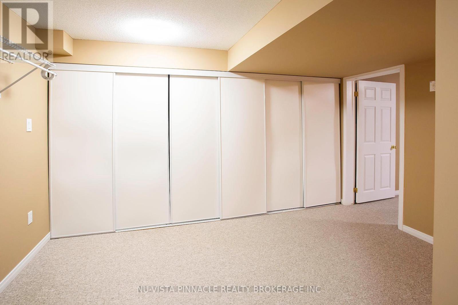 18 - 780 Fanshawe Park Road E Property Photo 35
