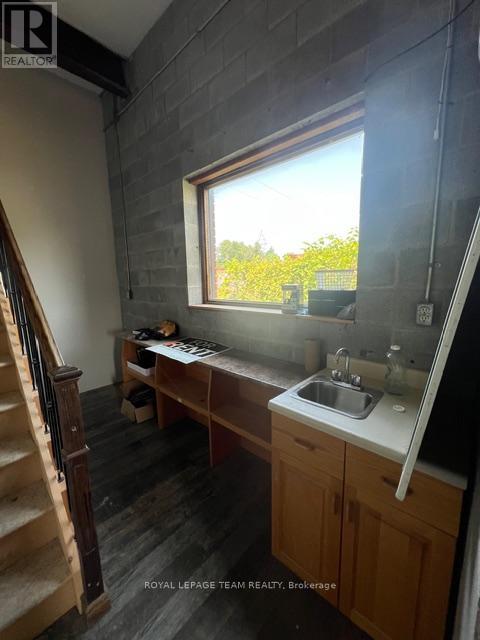 56 Cleopatra Drive Property Photo 9