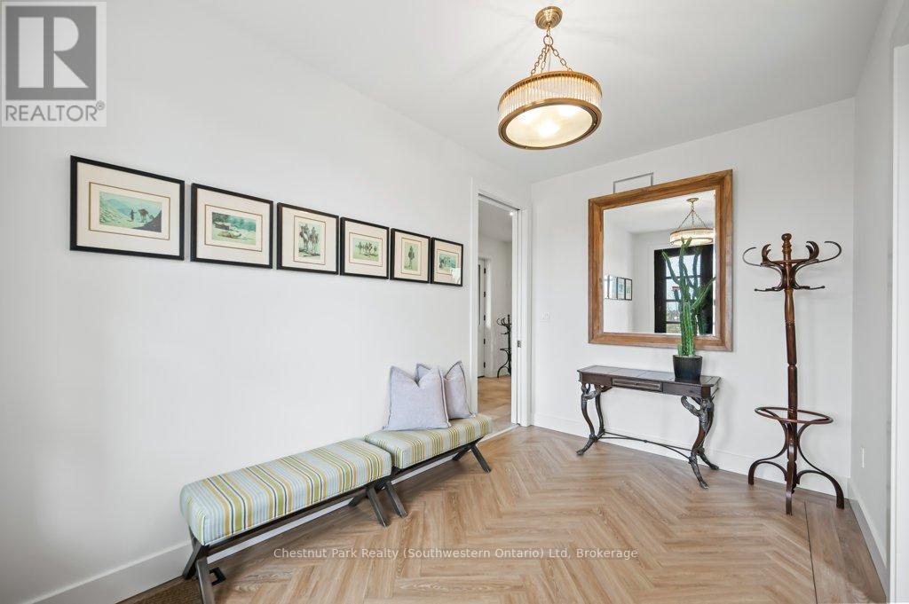 27 Vardon Drive Property Photo 12