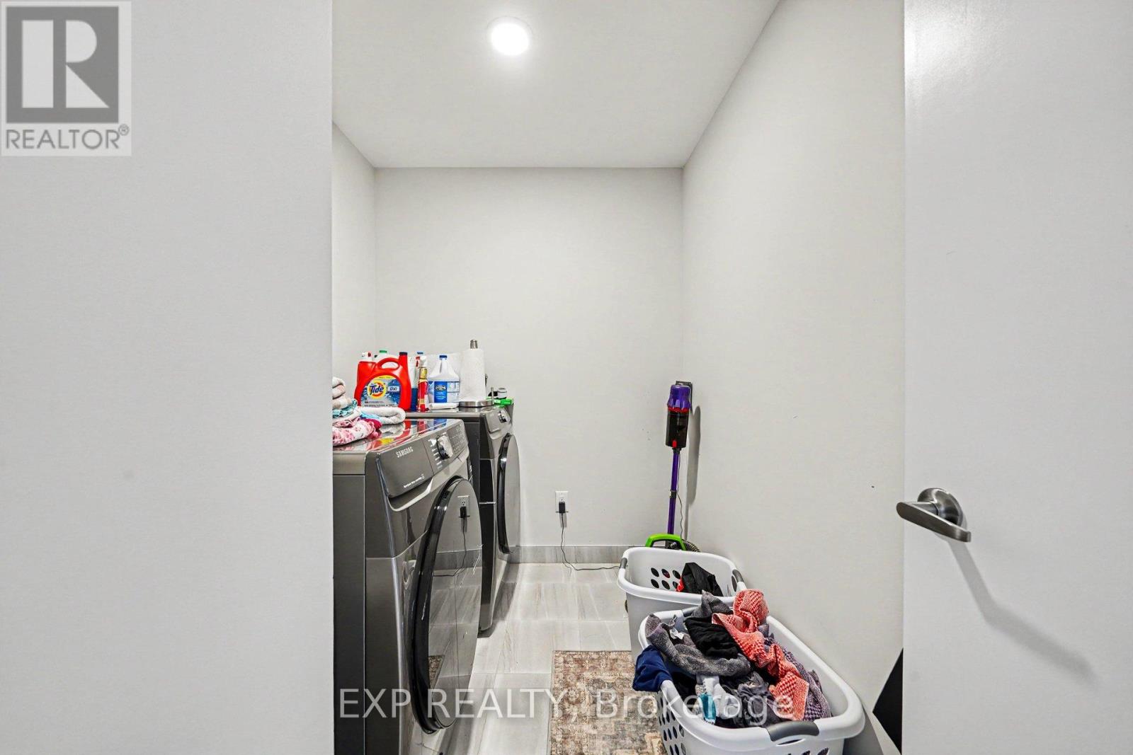 233 Conservancy Drive Property Photo 24