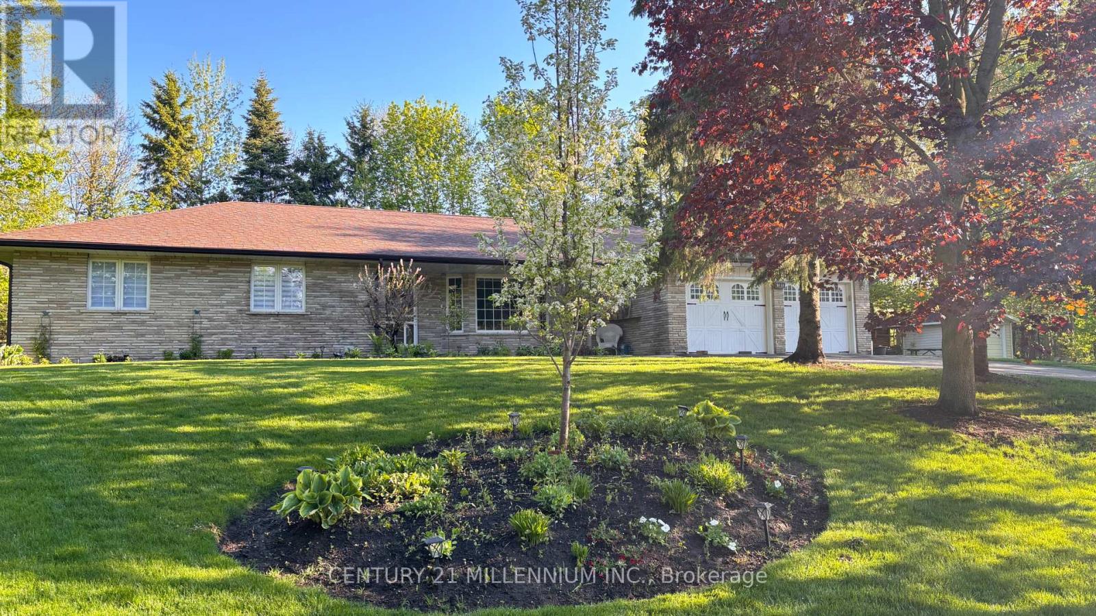 101 Birch Grove Property Photo 2