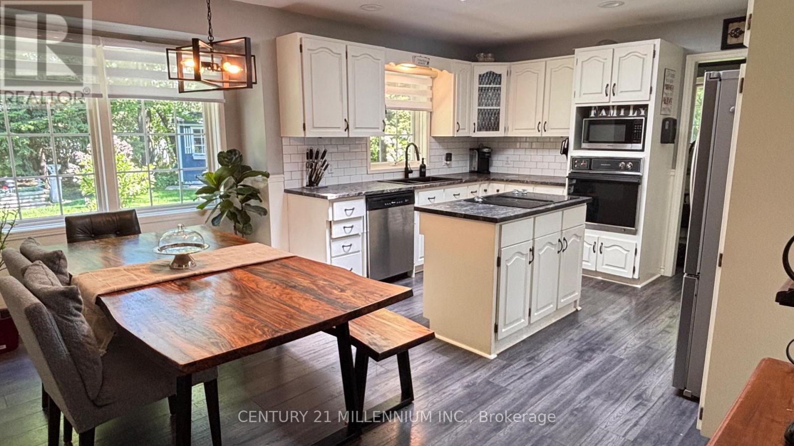 101 Birch Grove Property Photo 15