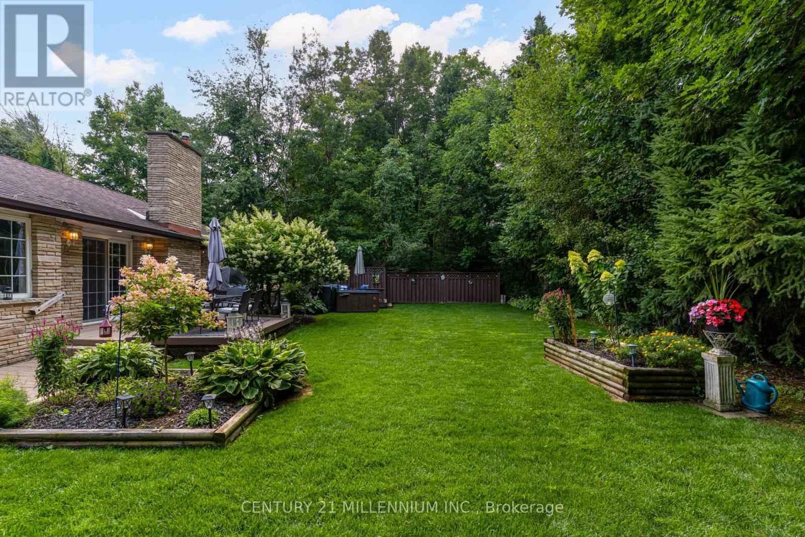 101 Birch Grove Property Photo 40