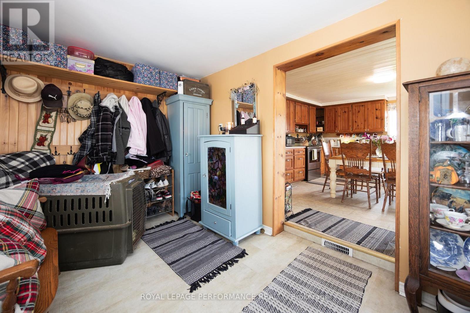 16615 Duff's Corners Road Property Photo 6
