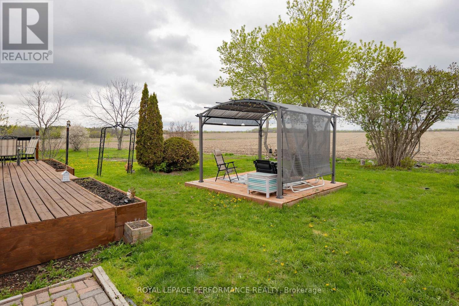 16615 Duff's Corners Road Property Photo 28