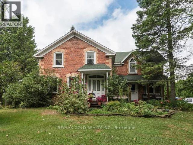 934284 Airport Road Property Photo 7