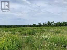 934284 Airport Road Property Photo 8
