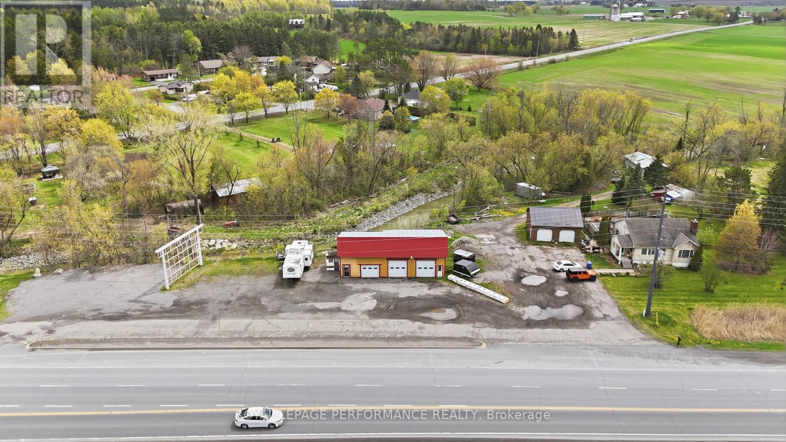 1019 County Rd 17 Road Property Photo 18