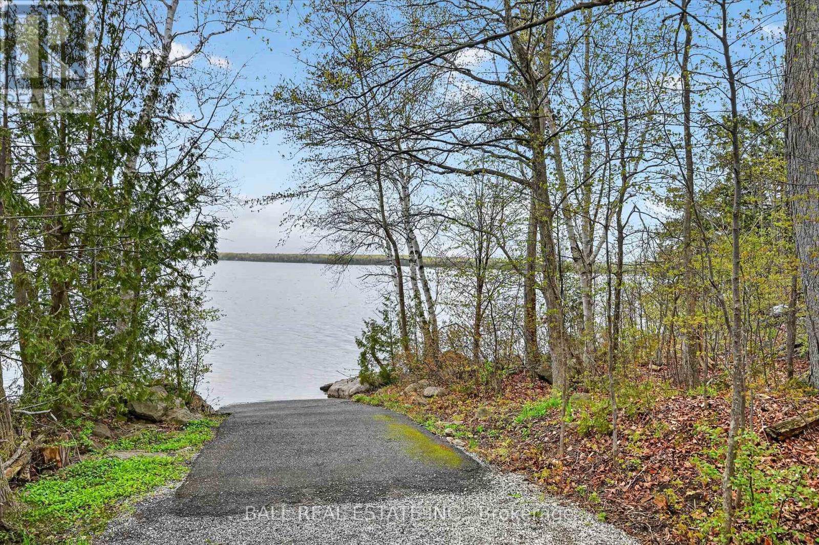2554 Buckhorn Road N Property Photo 29