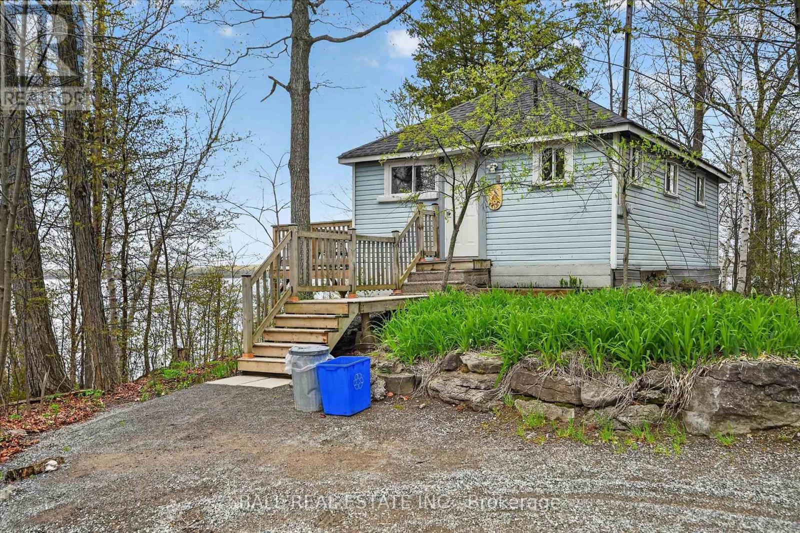 2554 Buckhorn Road N Property Photo 34