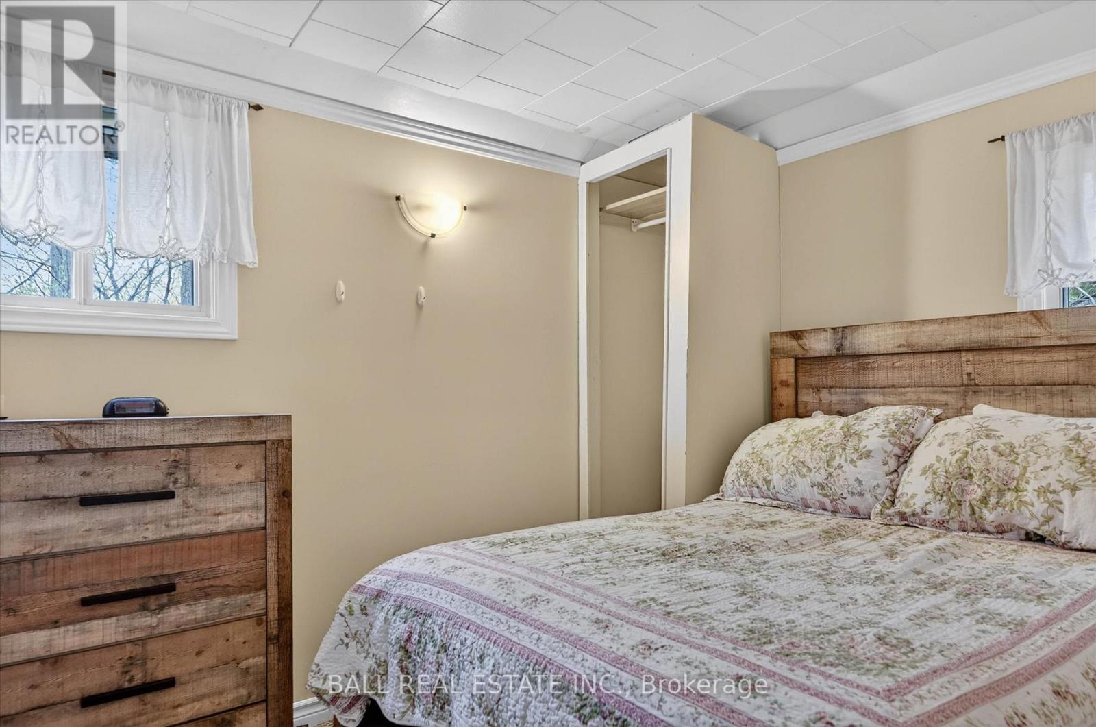 2554 Buckhorn Road N Property Photo 37