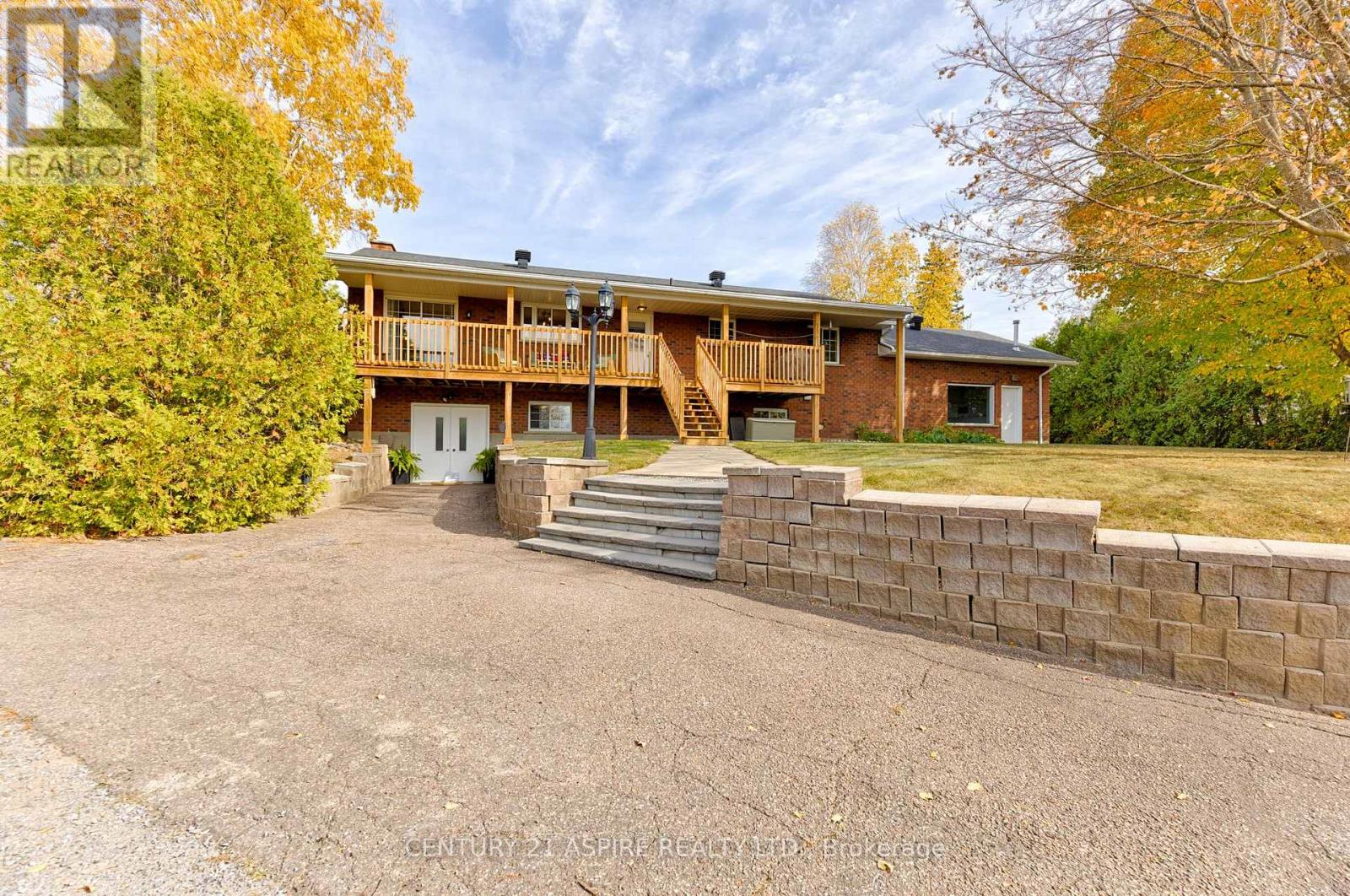 75 Pembroke Street Property Photo 4