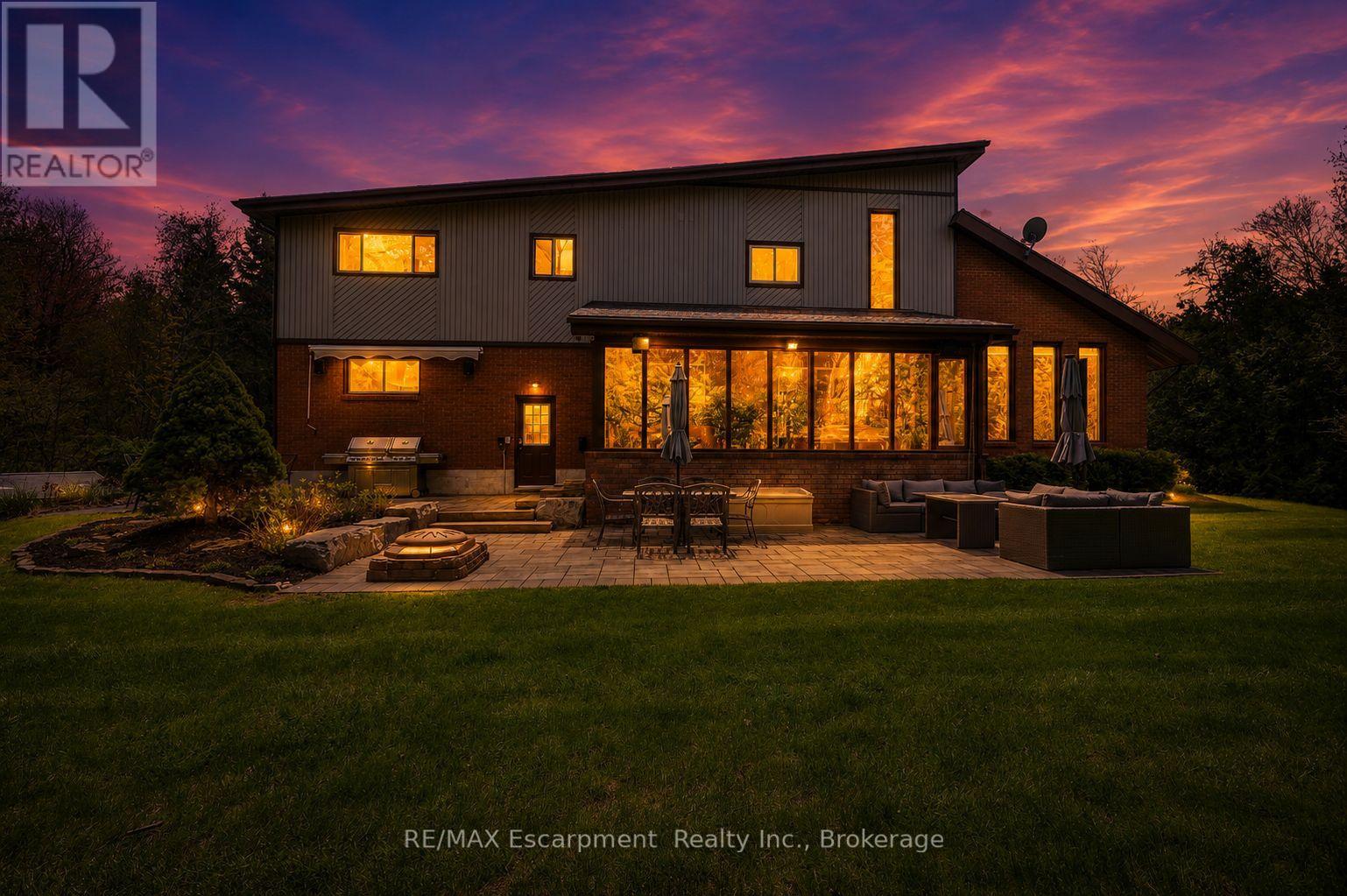 2092 Highway 6 Property Photo 41