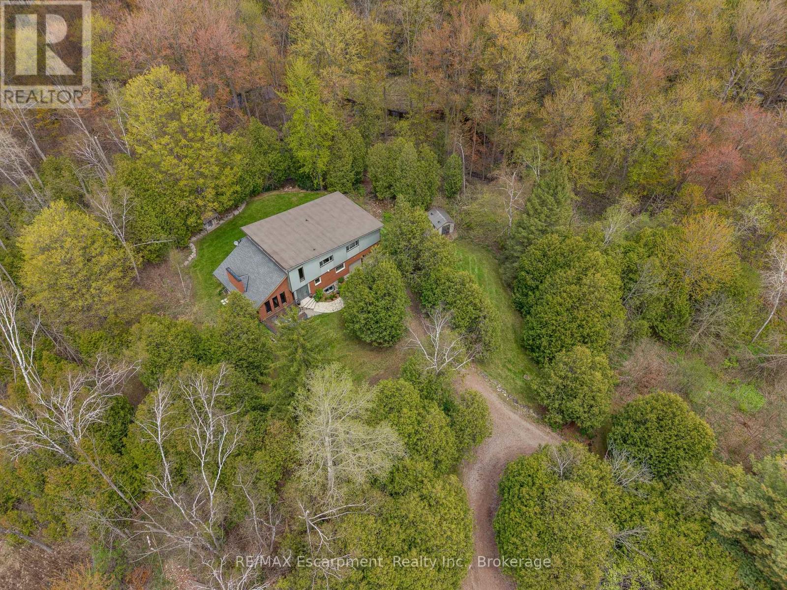 2092 Highway 6 Property Photo 50