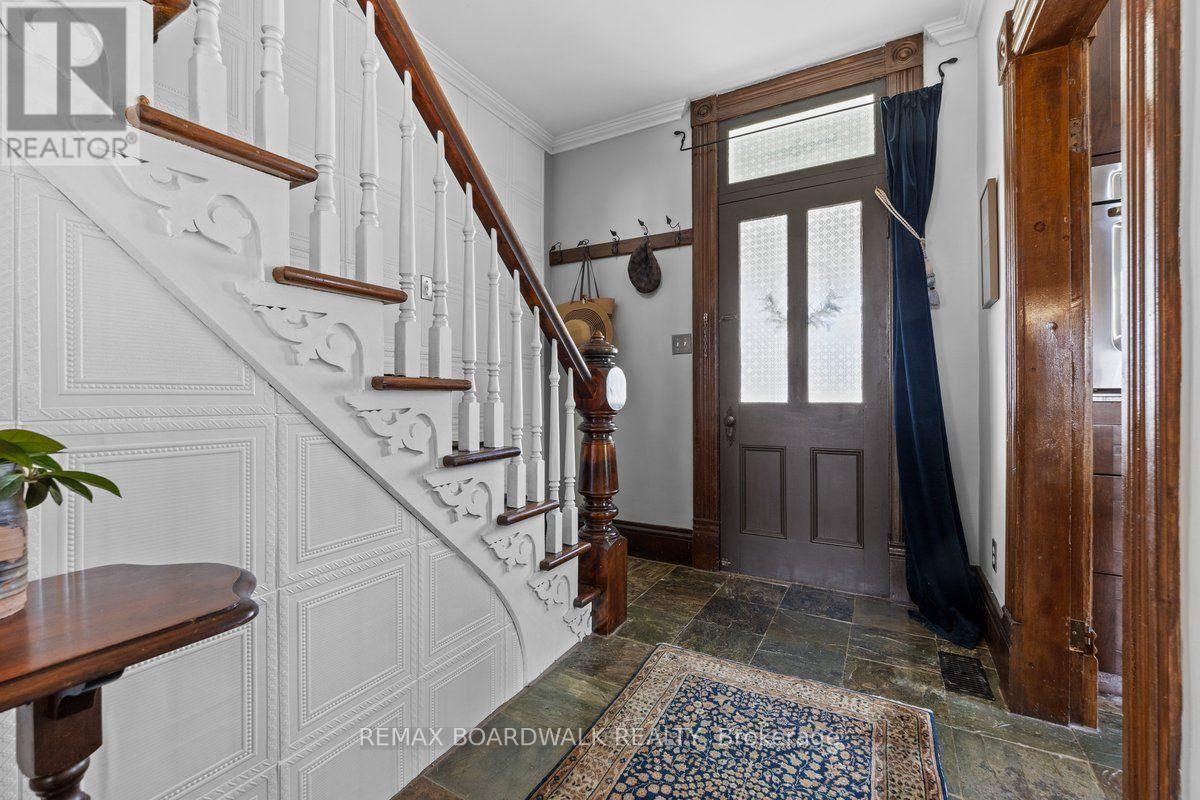 119 Oakel Street Property Photo 6