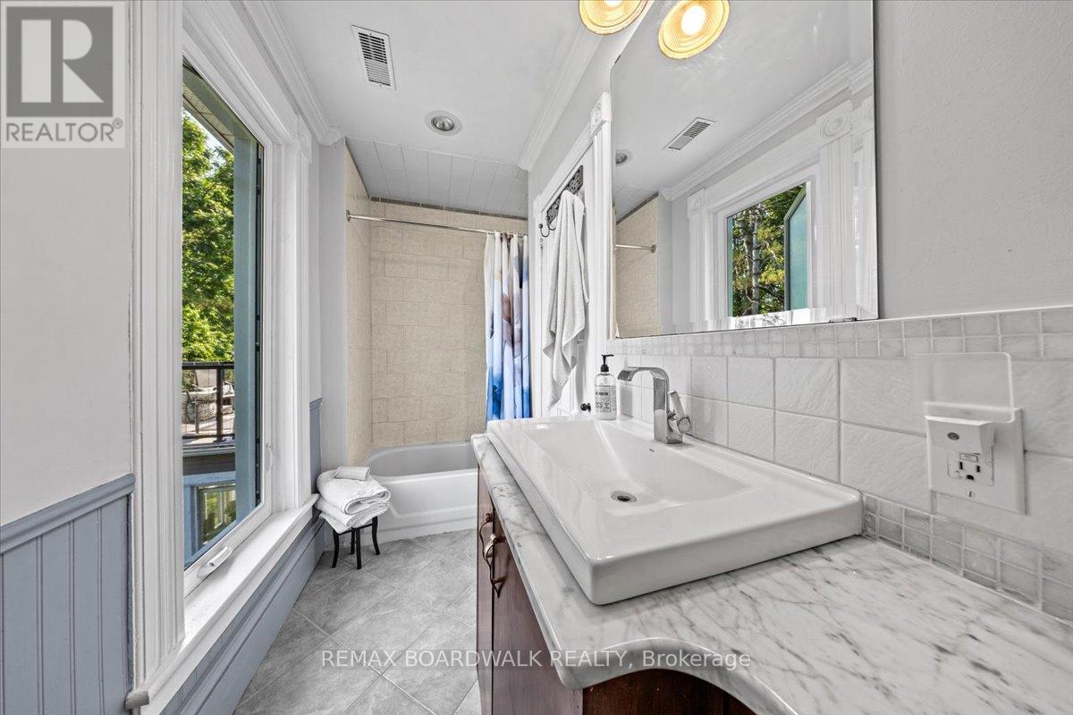 119 Oakel Street Property Photo 28