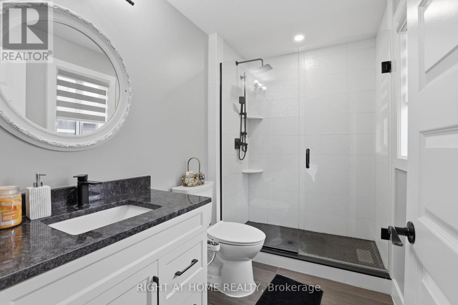 114 Tuscany Trail Property Photo 22