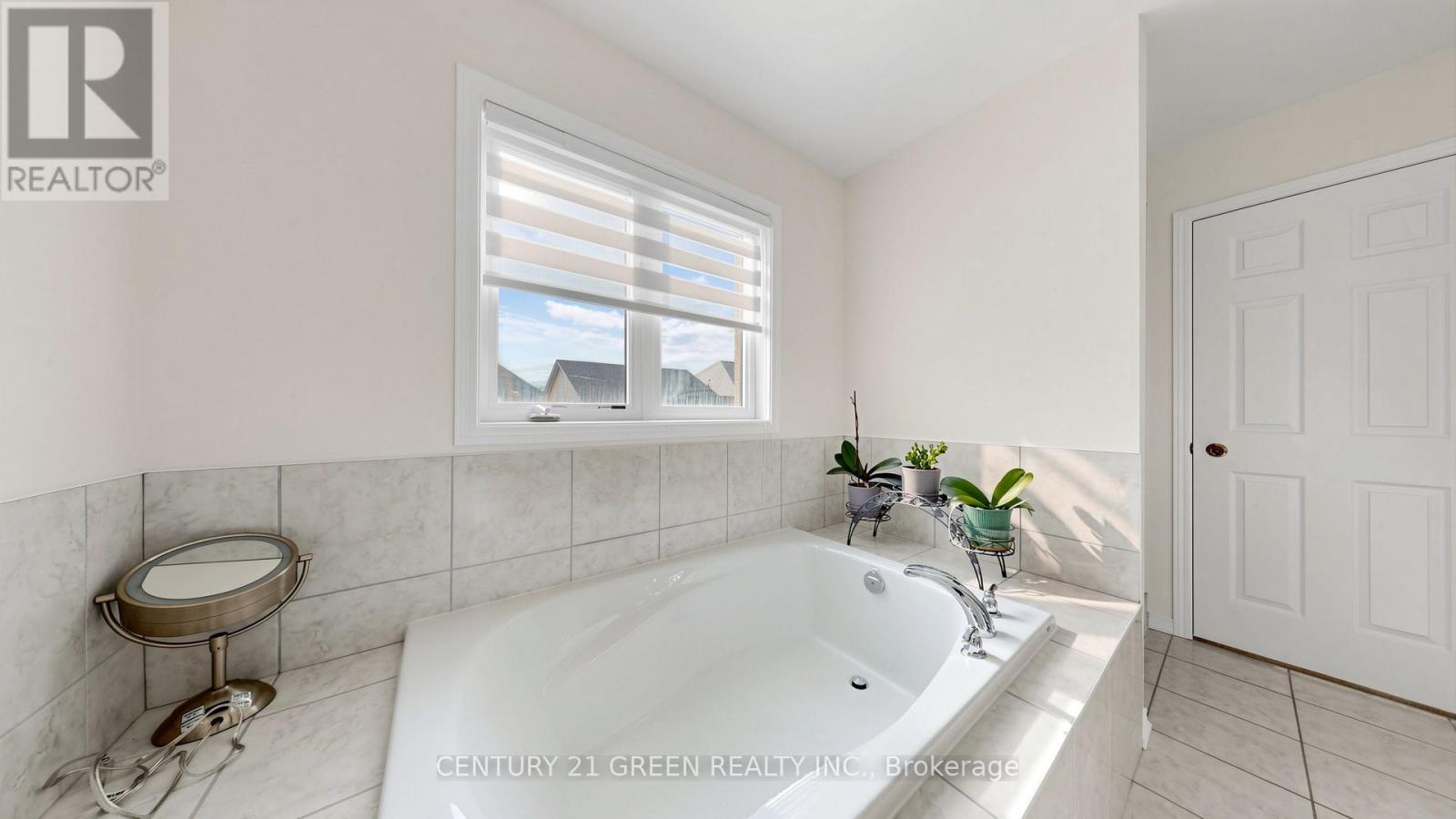 7849 Hoptree Road Property Photo 20