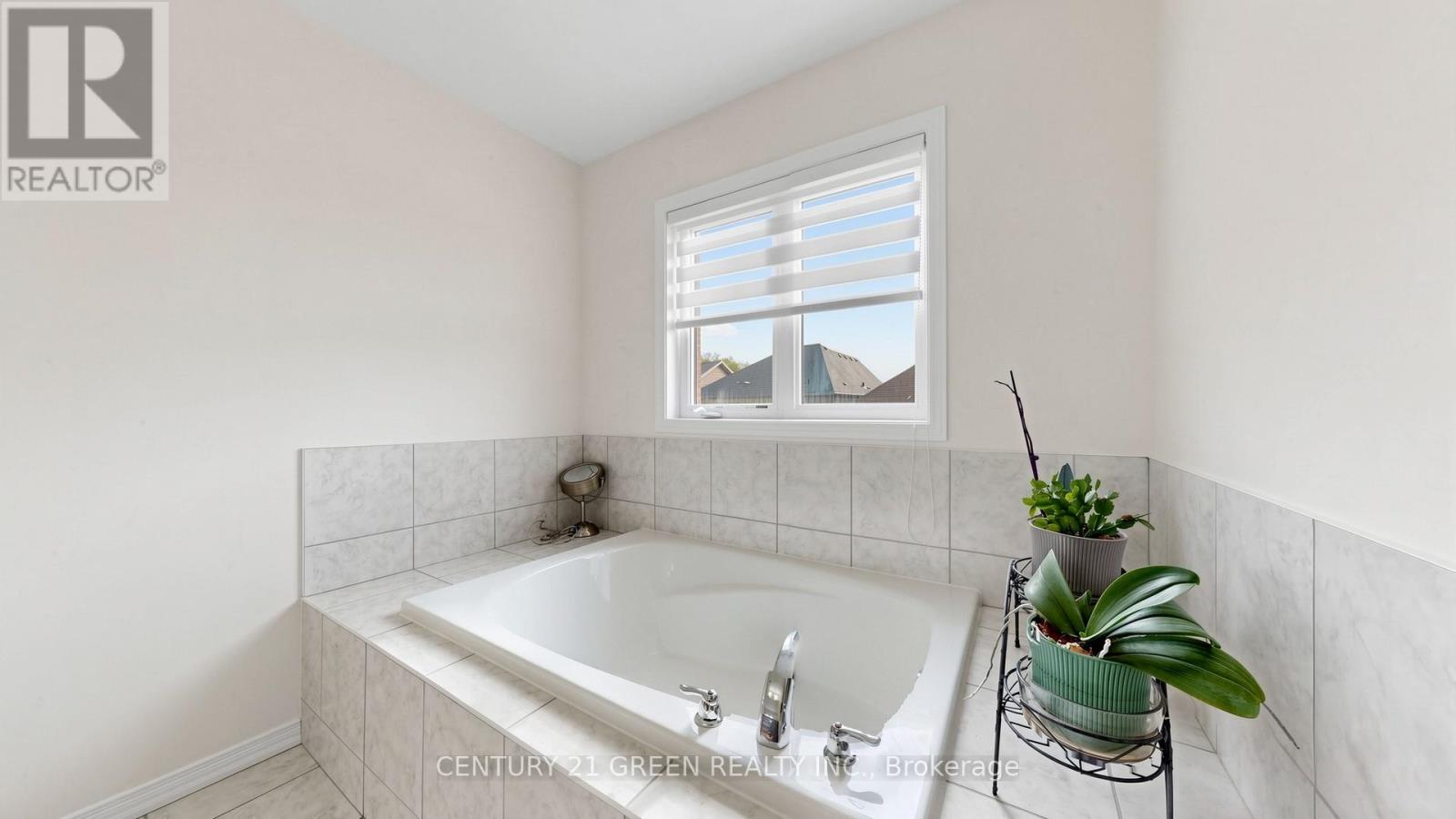 7849 Hoptree Road Property Photo 21