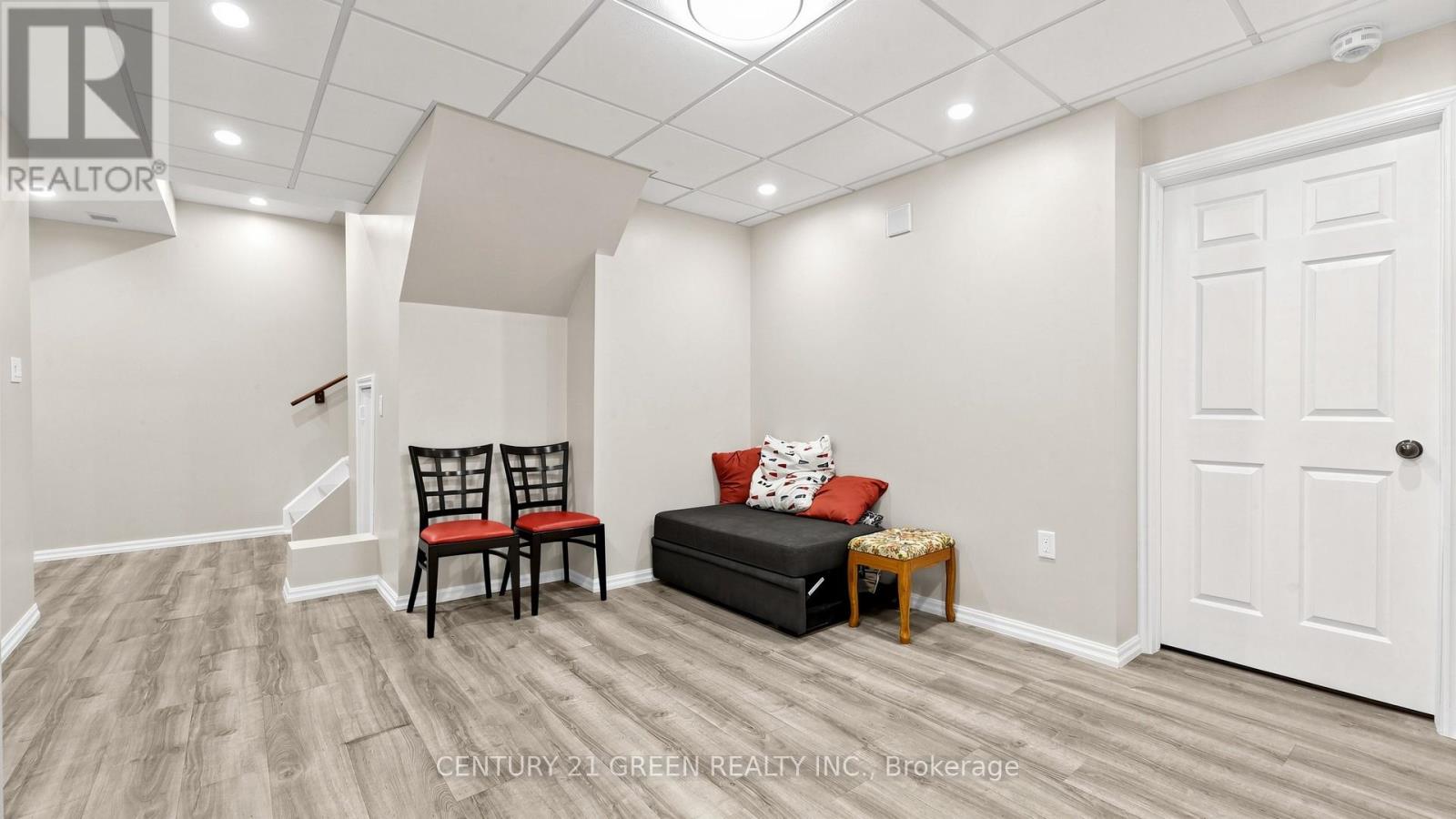 7849 Hoptree Road Property Photo 40