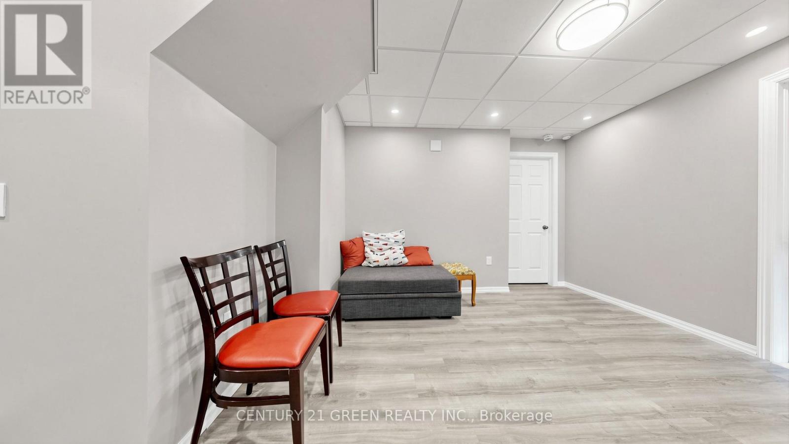 7849 Hoptree Road Property Photo 43