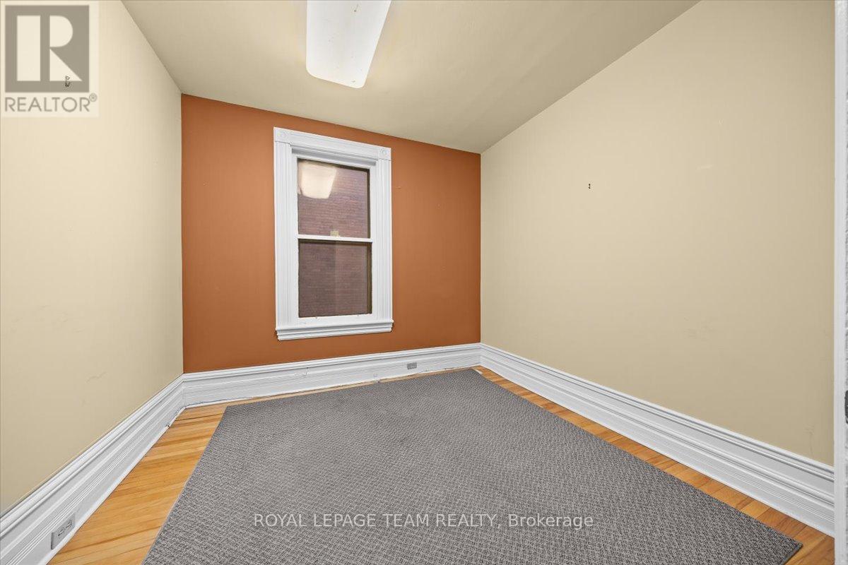 17 Arlington Avenue Property Photo 12