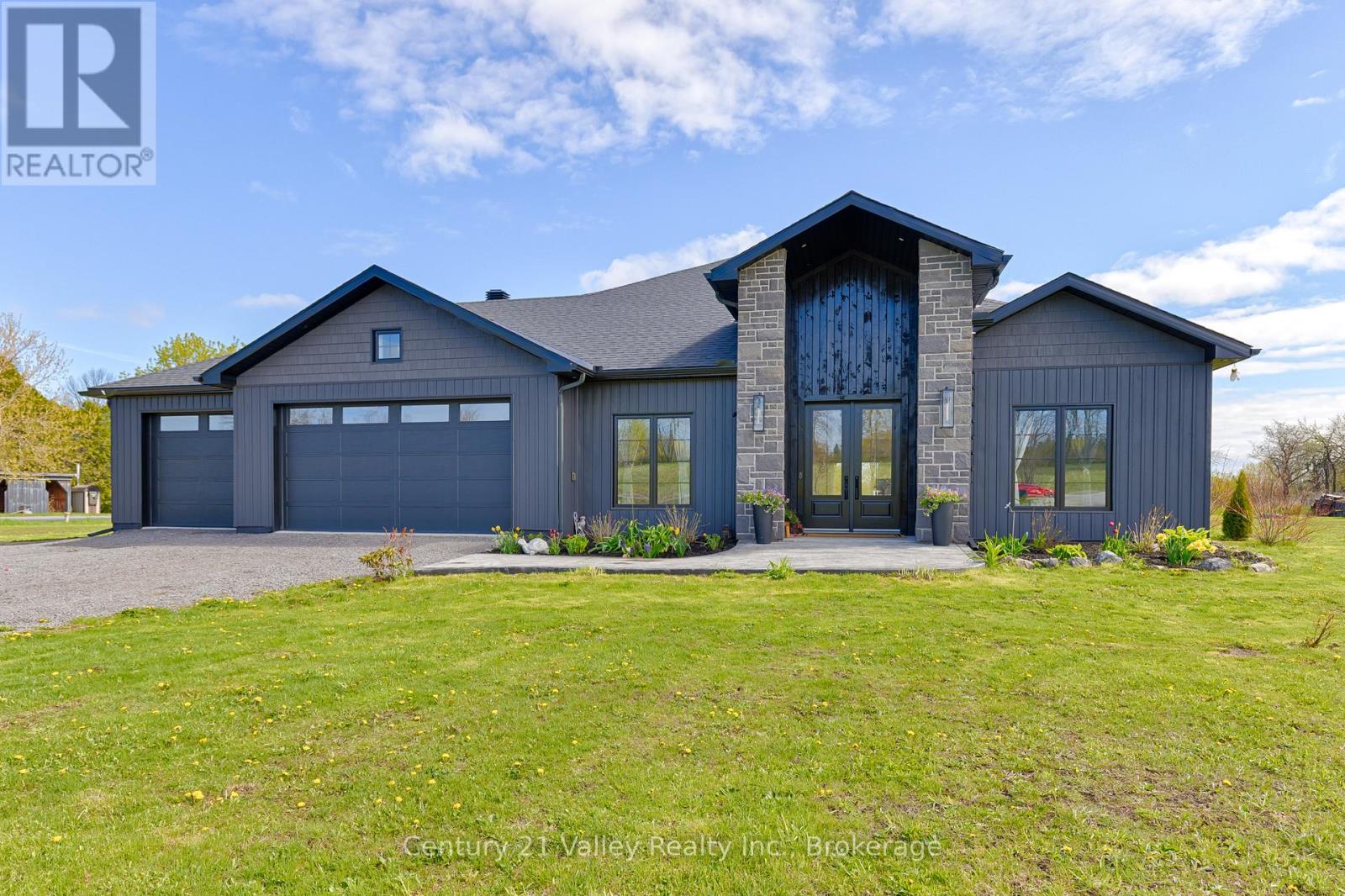 1174 Burnstown Road Property Photo 1