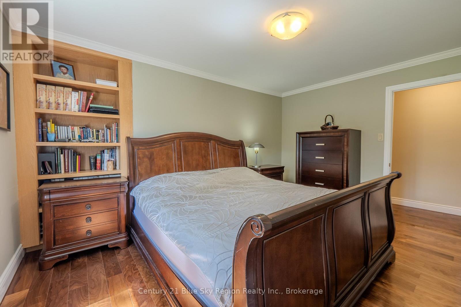 353 Macpherson Drive Property Photo 33