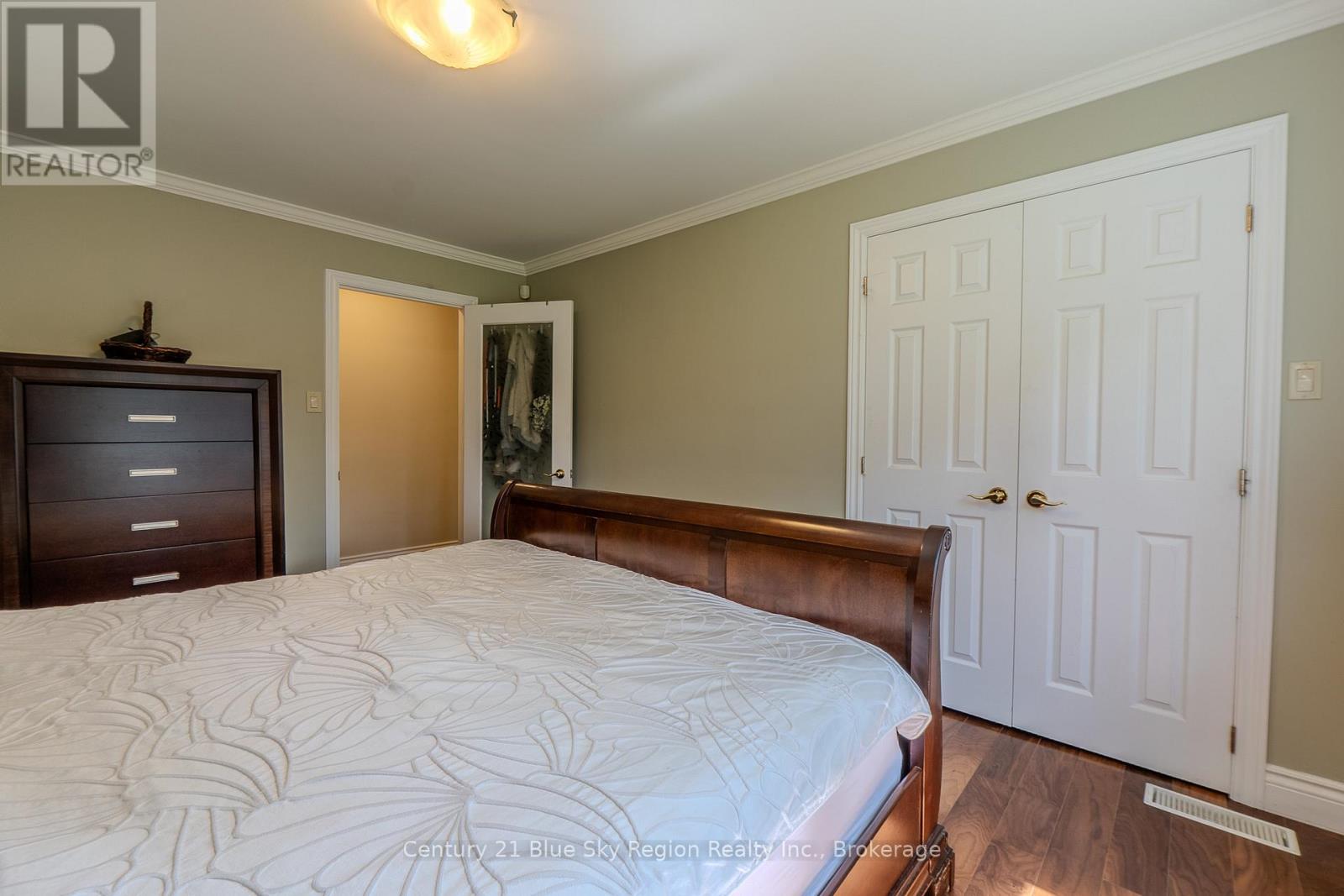 353 Macpherson Drive Property Photo 34