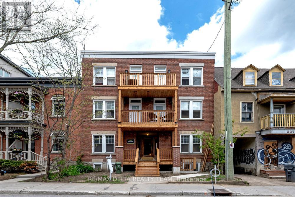 225 St. Patrick Street Property Photo 1