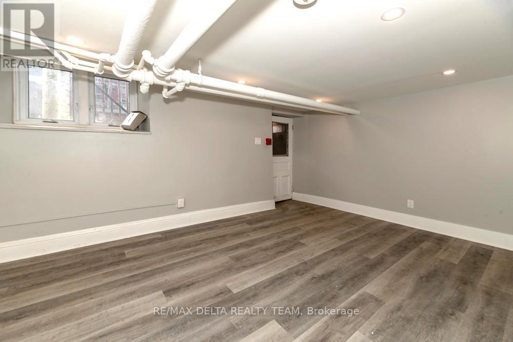 225 St. Patrick Street Property Photo 4