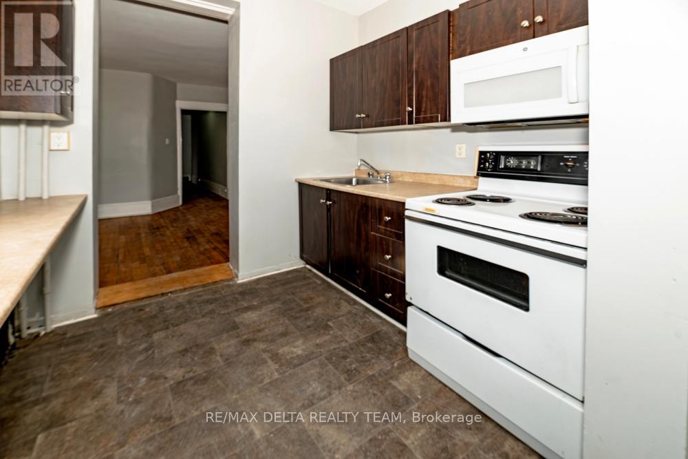 225 St. Patrick Street Property Photo 18