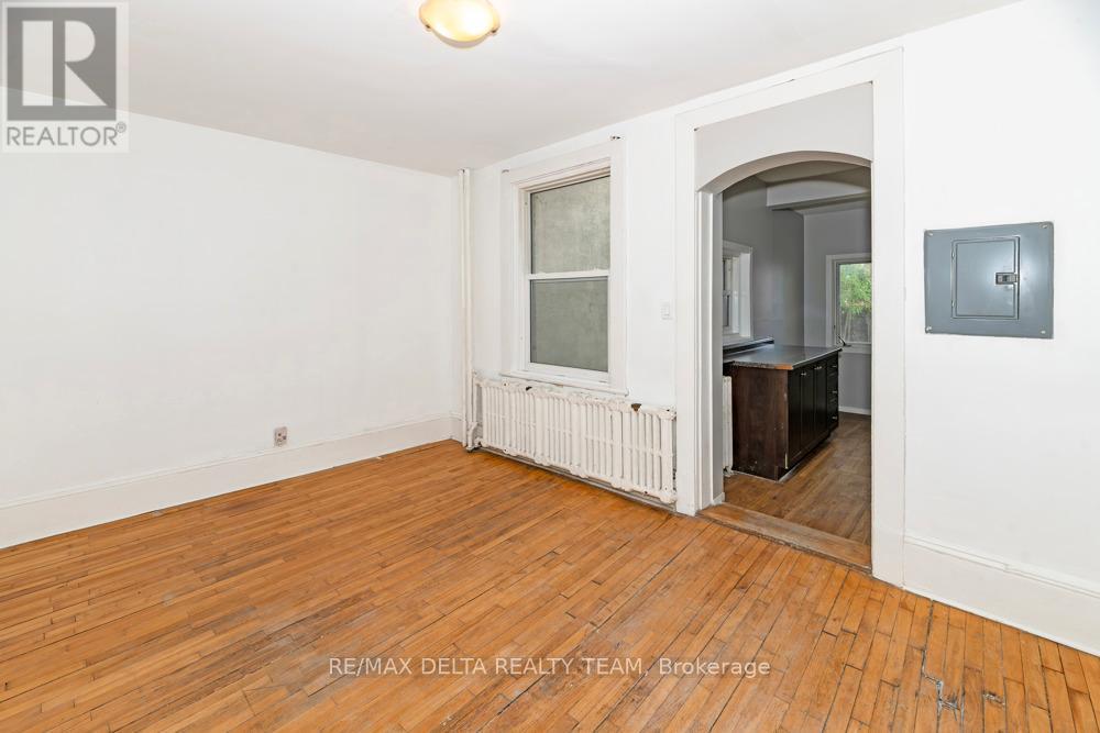 225 St. Patrick Street Property Photo 23